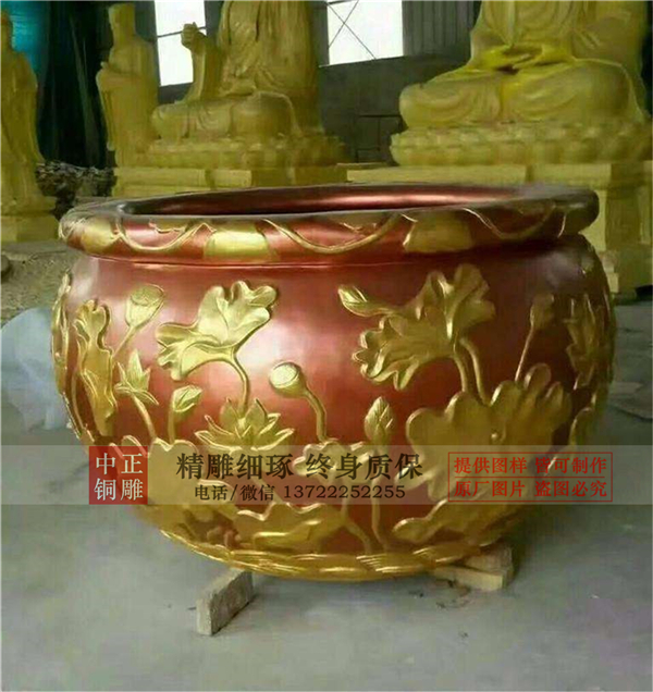 故宫铜缸加工.jpg