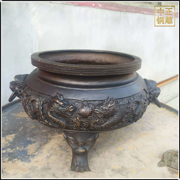 精品铜缸铸造.jpg