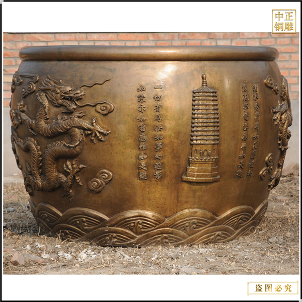 龙泉寺铜缸.jpg